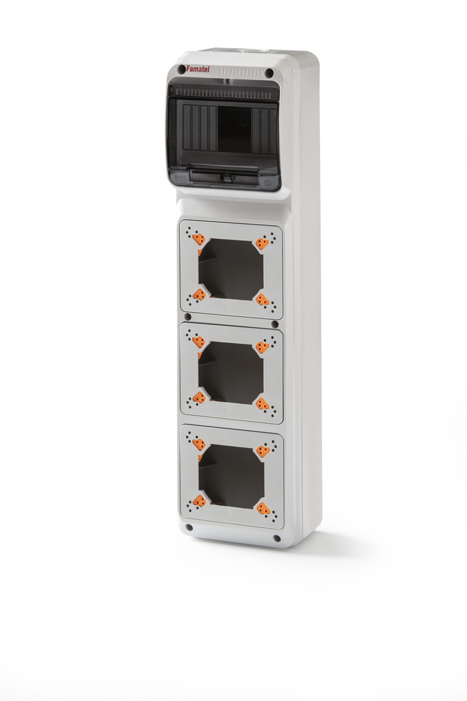 [CUA-FA-3960] CUADRO OBRA PARA TOMAS INDUSTRIALES SUPERF. 6mod PARA 3 TOMAS CETAC IP65