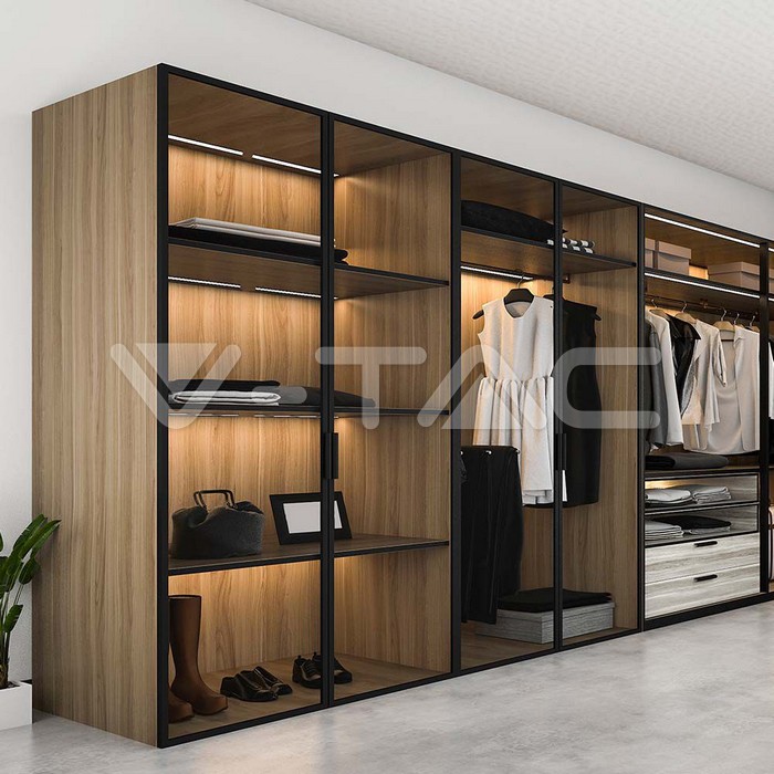 [LIN-VT-2967] MINI REGLETA LED RECARGABLE CON SENSOR PIR 2.5W IP20 4000ºK LUZ CALIDA 260lm 180º ALU NEGRA